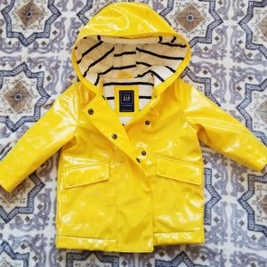 gap yellow rain jacket